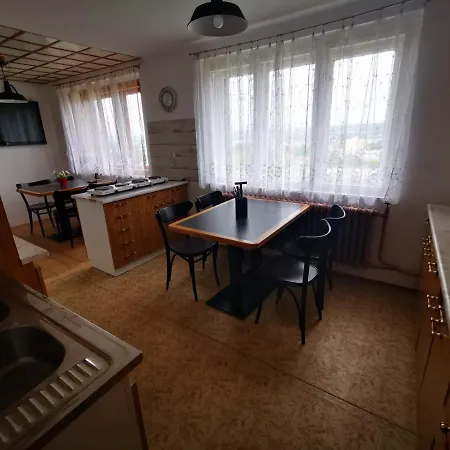 Fugnerova 2578 Mělník